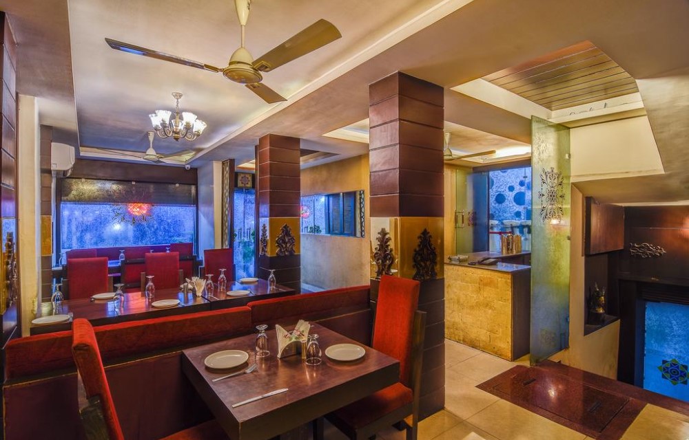 1608720001Best-Luxury-Hotel-in-Bhopal-90 (1)