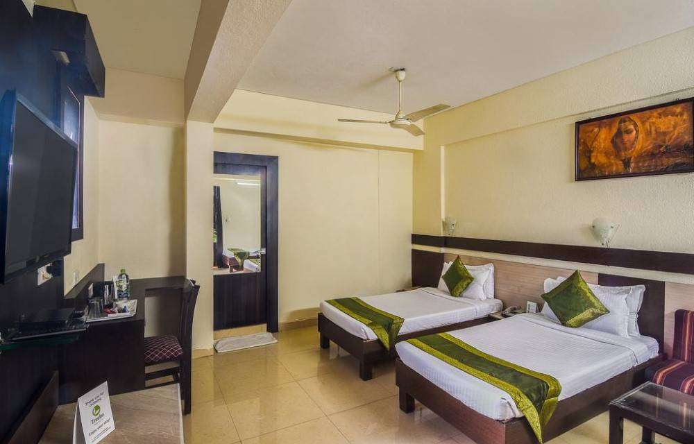 5fe42babd3077_Executive-Room-Hotel-Shagun-(1)